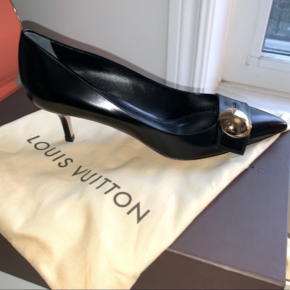 Louis Vuitton Shoes - NIB | LOUIS VUITTON Auth Kitten Heel Pumps 39 EU